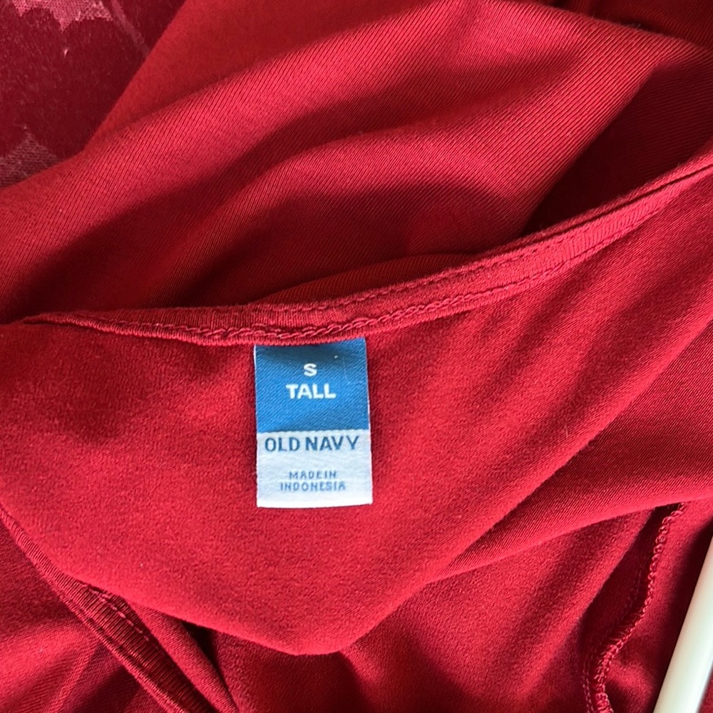 Old Navy Elegant Red Long Sleeve Dress NWT - Picture 5 of 5